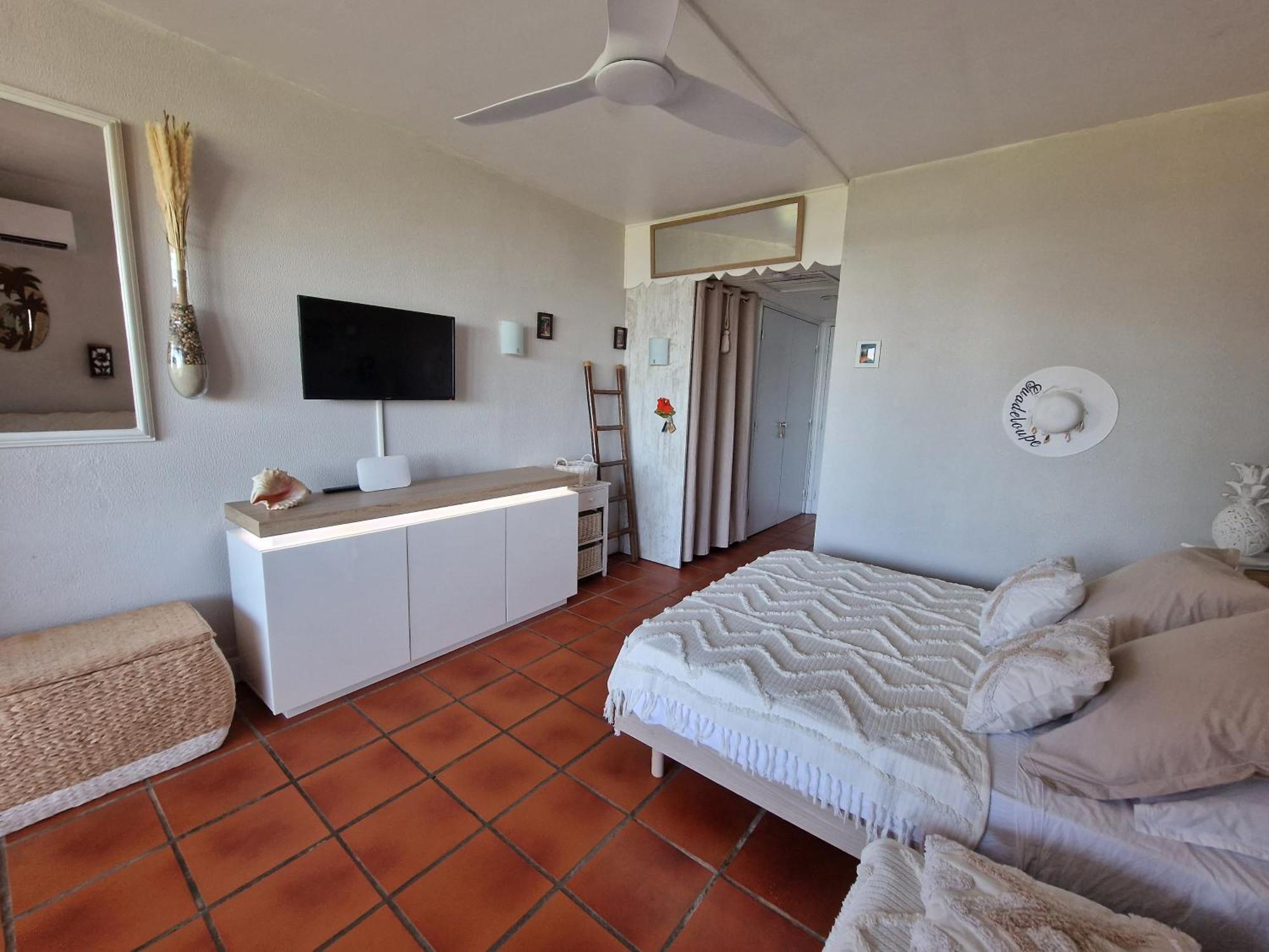L'Oiseau Du Paradis Vue Mer Studio A Saint Francois A 100 M De La Plage 外观 照片